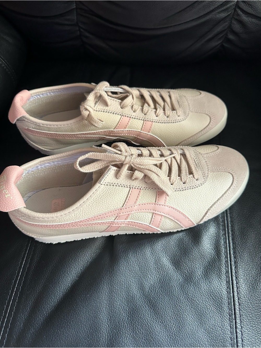 Onitsuka Tiger Mexico 66 Women's Oatmeal/Ginger Peach Sneaker